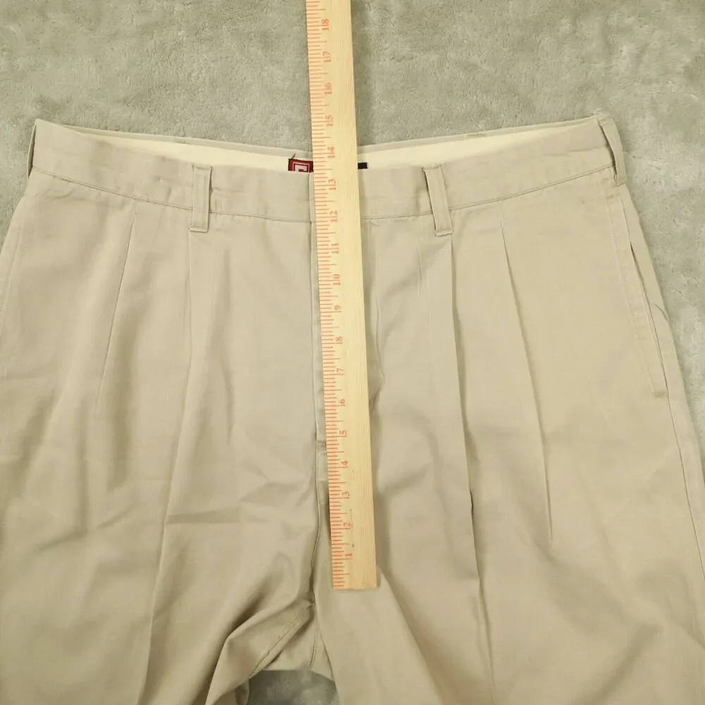Chaps Ralph Lauren Vintage Men's‎ Khaki Pleat Front Shorts size 40